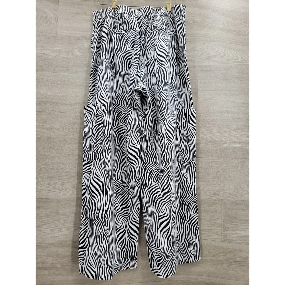Michael Kors Zebra Linen Cargo Pants Women's Large Black White Wide Leg
